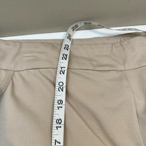 Soft Surroundings Shorts Superla Stretch Shorts Khaki Gail Short - Picture 7 of 12